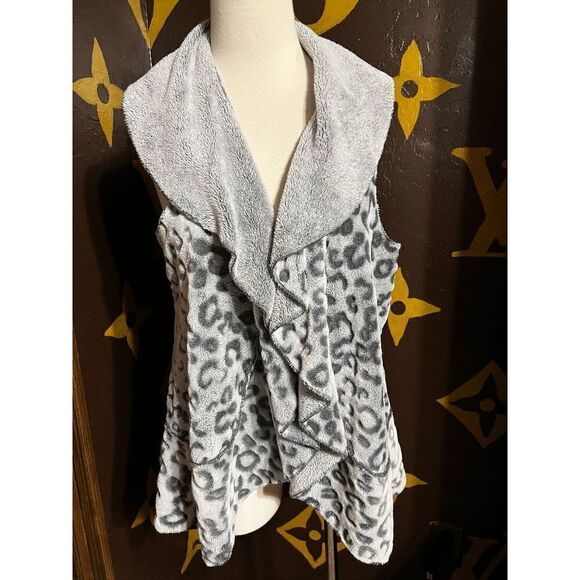 Multiples Animal Print Faux Fur Ruffled Vest Size Medium - Picture 1 of 4